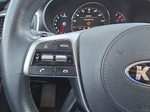 Used 2020 Kia Sorento SX AWD/4WD image 19