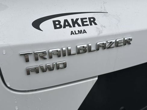 Certified 2022 Chevrolet TrailBlazer LT w/ Convenience Package image 27