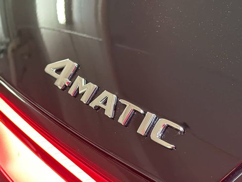 New 2026 Mercedes-Benz GLC 300 4MATIC image 11