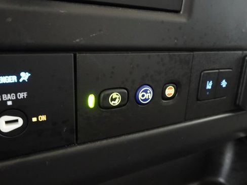 Used 2024 Chevrolet Express 3500 LT w/ LT Preferred Equipment Group image 15