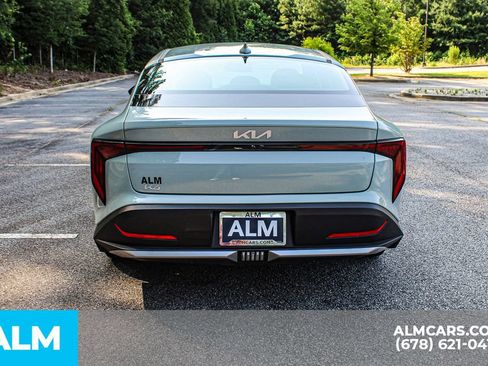 Used 2025 Kia K4 FWD image 11