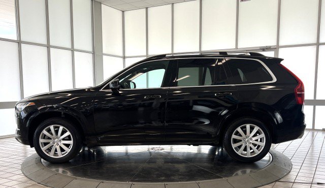 Used 2018 Volvo XC90 T6 Momentum w/ Momentum Plus Package AWD/4WD image 4