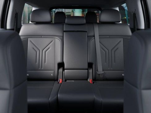 New 2026 Hyundai Santa Fe XRT image 12