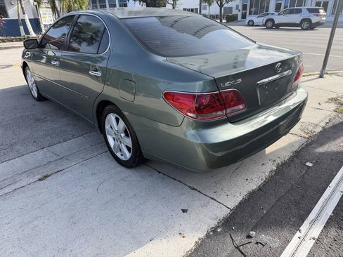 Used 2005 Lexus ES 330 FWD image 8