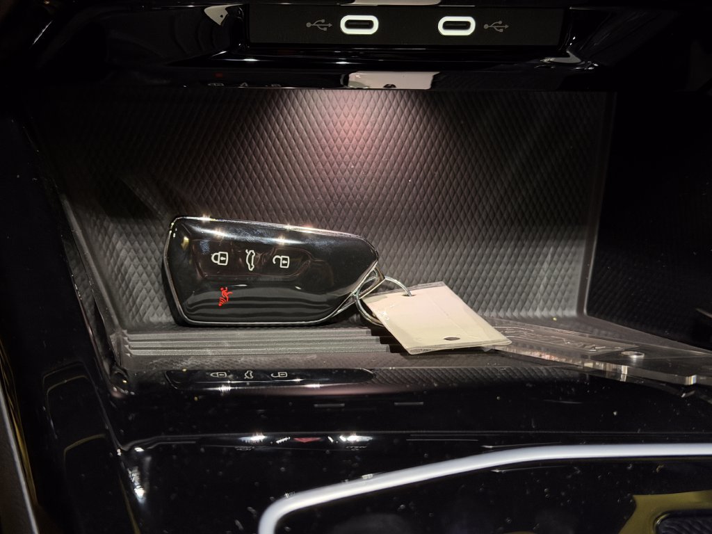 New 2026 Volkswagen GTI SE FWD image 19