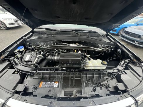 Used 2021 Ford Explorer Limited w/ Equipment Group 301A image 29