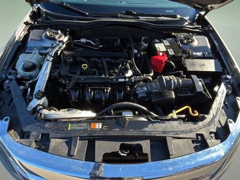 Used 2011 Ford Fusion SE w/ 202A Rapid Spec Order Code image 32