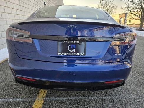Used 2021 Tesla Model S Plaid image 12