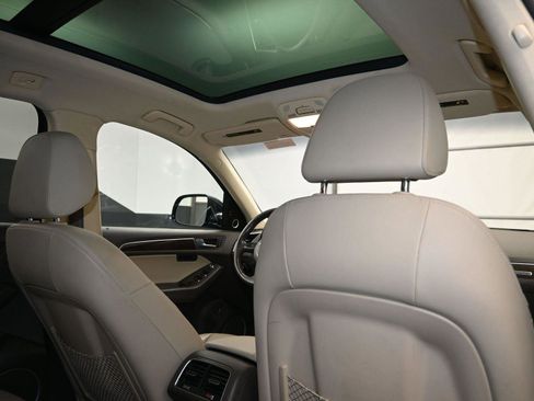 Used 2017 Audi Q5 3.0T Premium Plus image 16