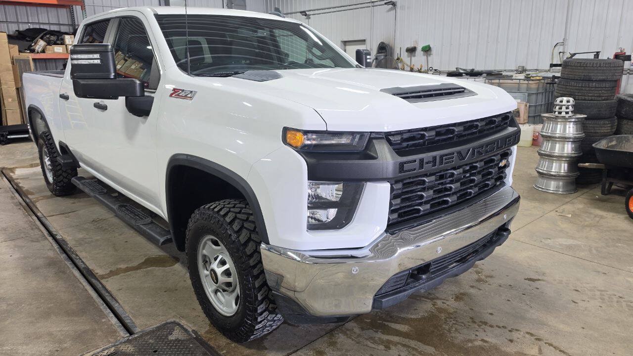 Used 2023 Chevrolet Silverado 2500 W/T w/ WT Convenience Package AWD/4WD image 1