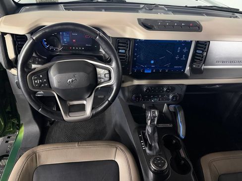 Used 2022 Ford Bronco Wildtrak AWD/4WD image 17