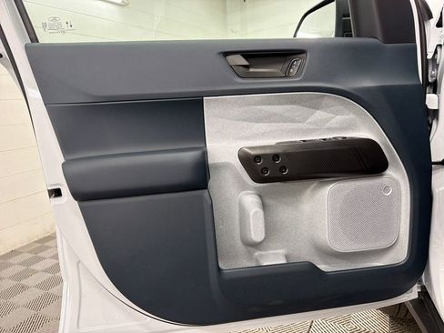 New 2026 Ford Maverick XLT image 15