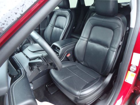 Used 2022 Lincoln Corsair AWD w/ Equipment Group 101A image 24