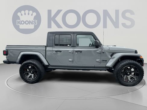 Used 2021 Jeep Gladiator Overland w/ Popular Equipment Package AWD/4WD image 12