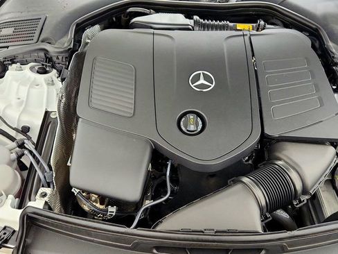 Used 2024 Mercedes-Benz C 300 4MATIC Sedan image 25