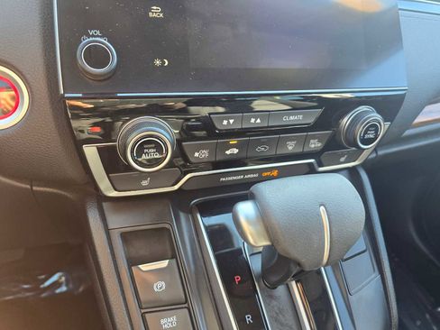 Used 2018 Honda CR-V EX image 29