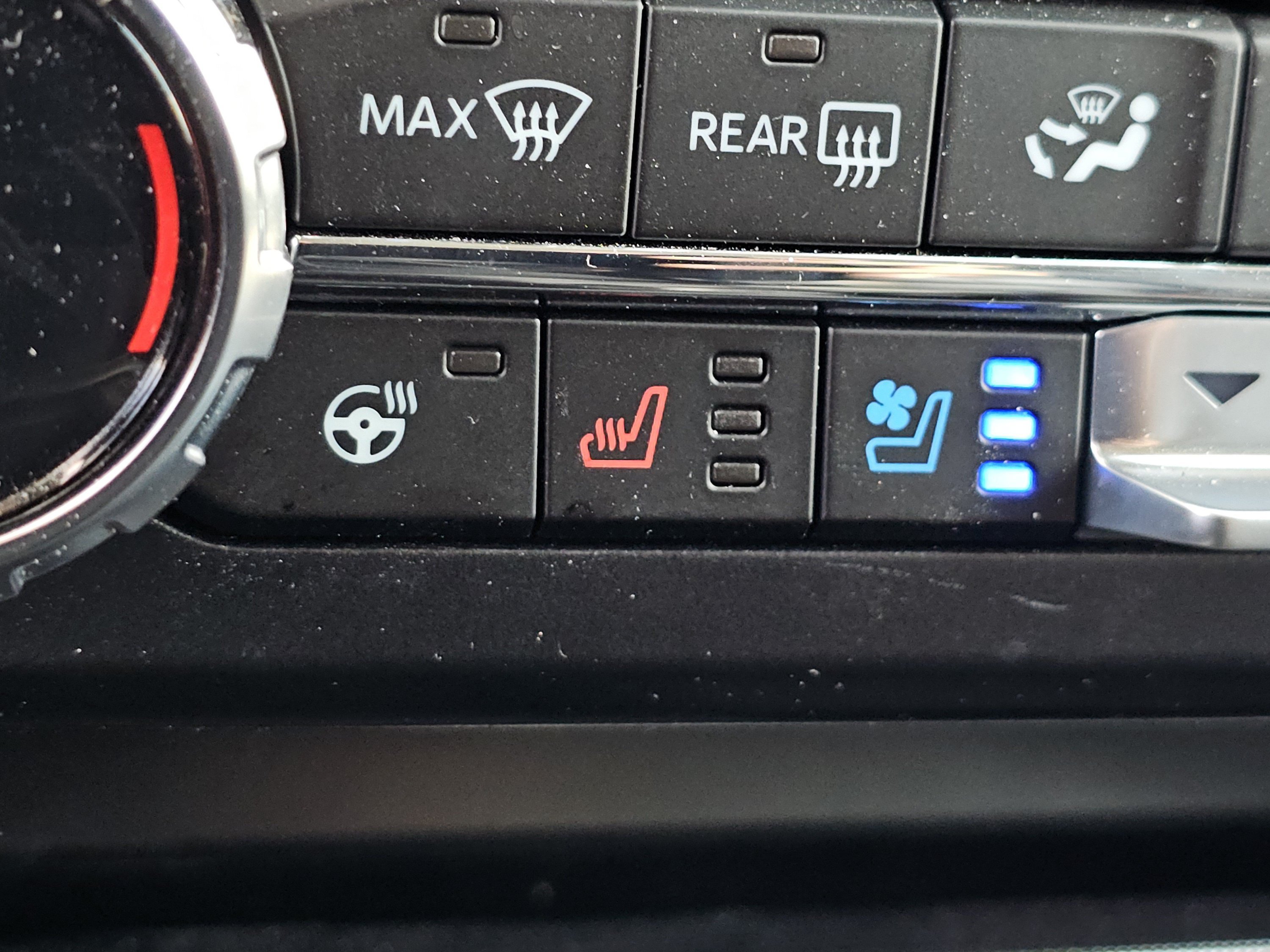 Used 2026 Ford F250 Lariat AWD/4WD image 11