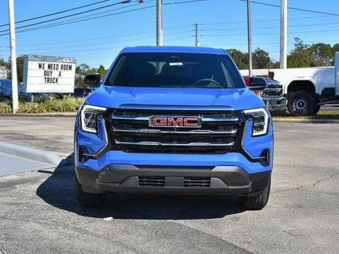 New 2025 GMC Terrain Elevation w/ Technology Package II AWD/4WD image 4