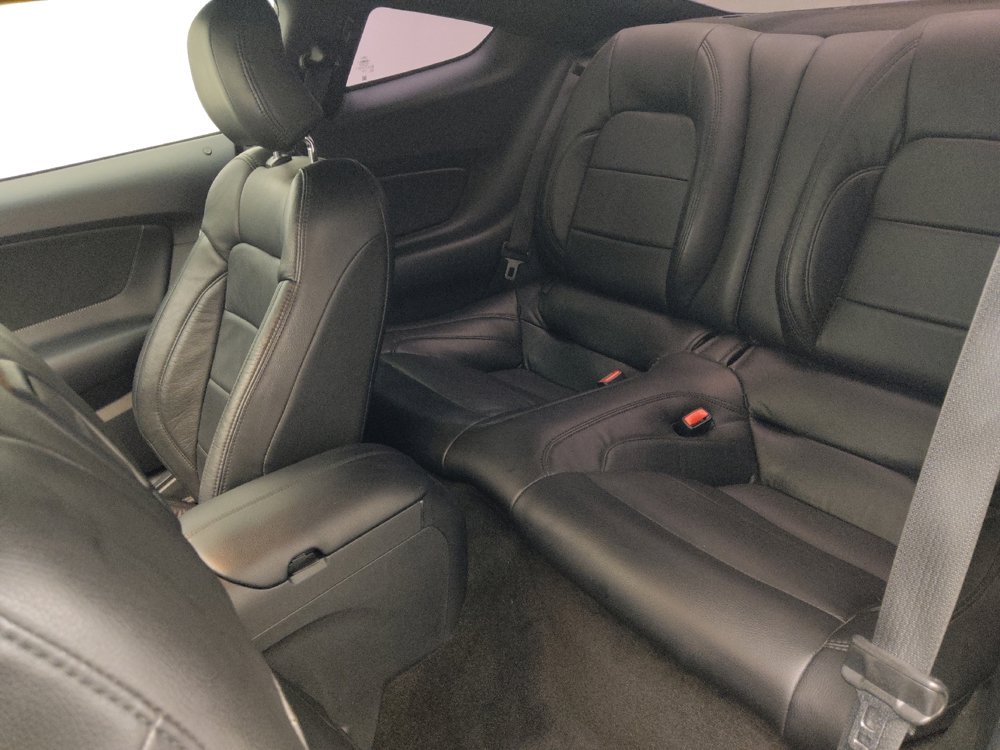 Used 2015 Ford Mustang Coupe RWD image 18