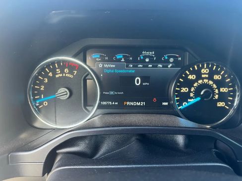 Used 2015 Ford F150 Lariat image 11