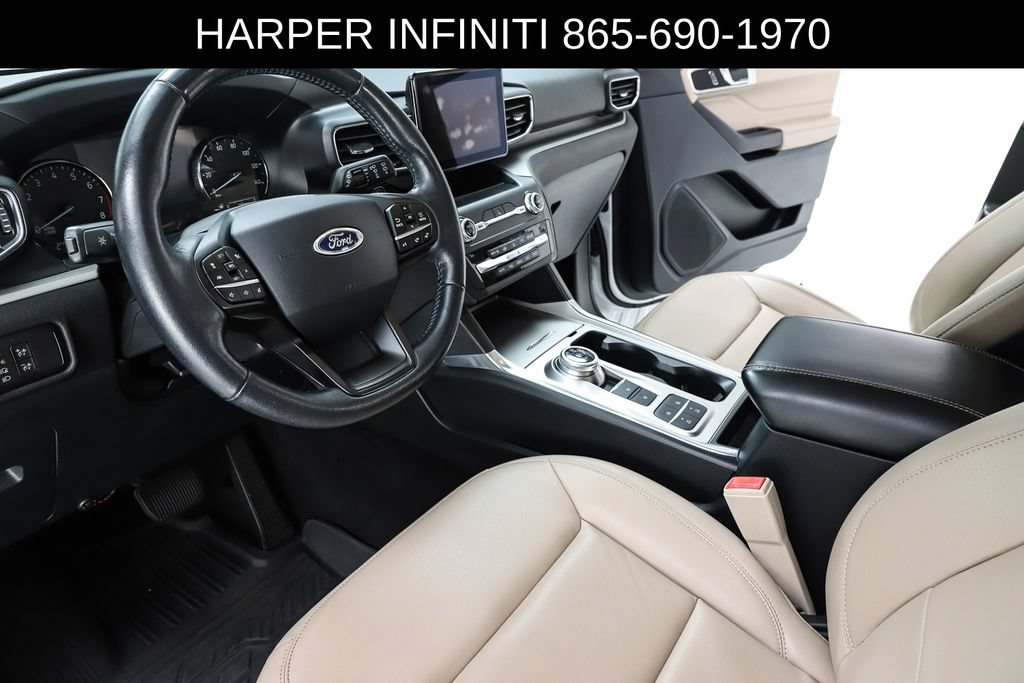 Used 2020 Ford Explorer XLT w/ Equipment Group 202A RWD image 57