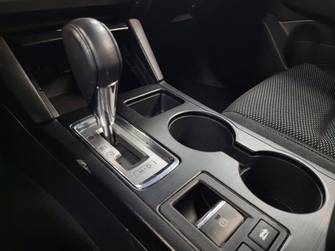 Used 2016 Subaru Outback 2.5i Premium image 26