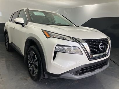 Used 2022 Nissan Rogue SV