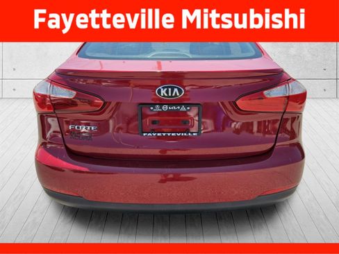 Used 2016 Kia Forte LX FWD image 6