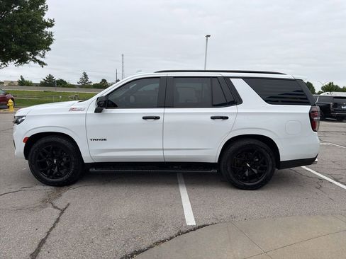 Used 2022 Chevrolet Tahoe Z71 w/ Z71 Off-Road Package AWD/4WD image 6