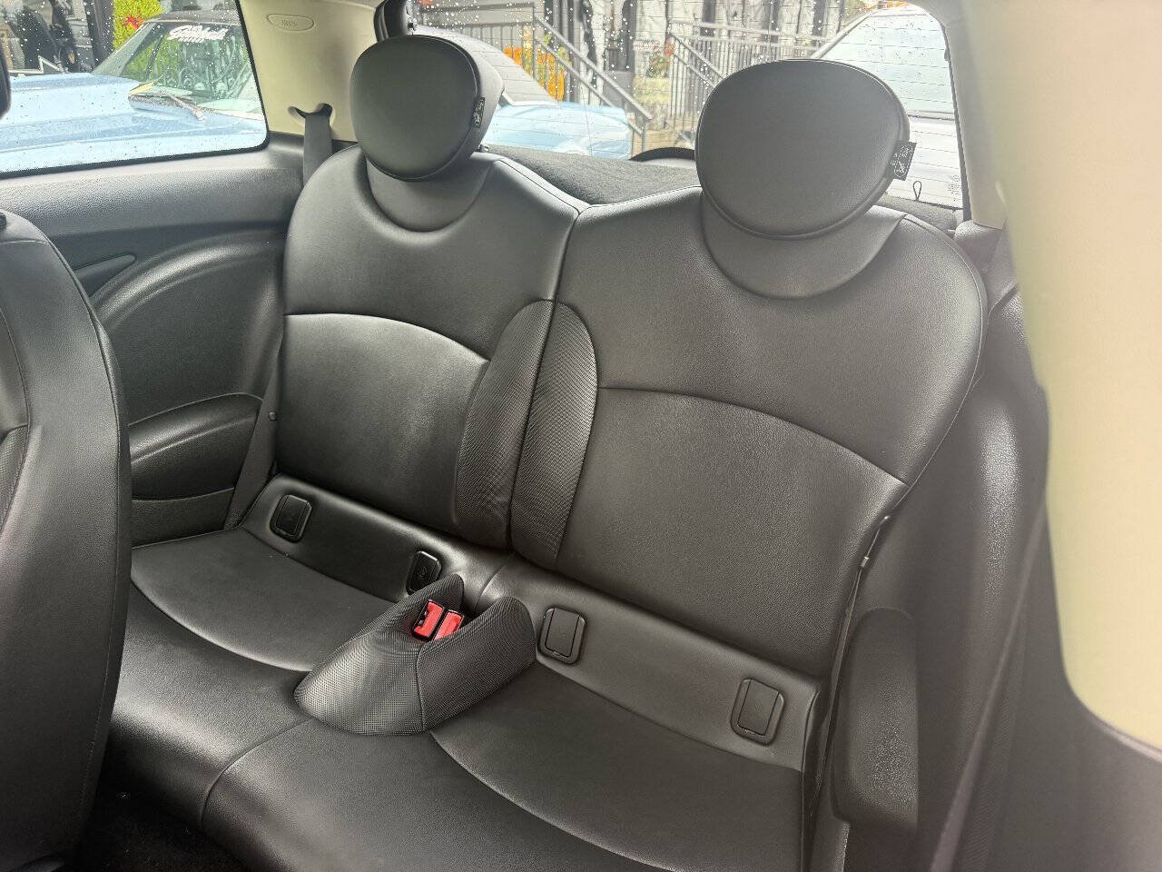 Used 2013 MINI Cooper Hardtop FWD image 16
