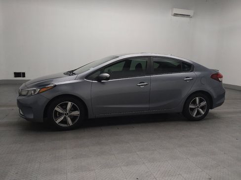 Used 2018 Kia Forte S w/ S Technology Plus Package FWD image 2