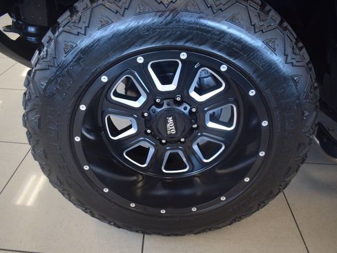 Used 2005 HUMMER H2 SUT image 9