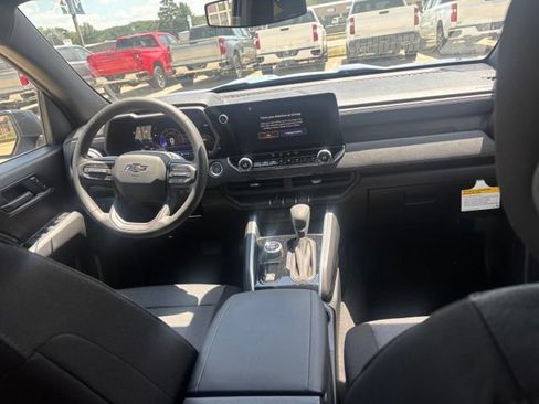 New 2026 Chevrolet Colorado Trail Boss AWD/4WD image 13