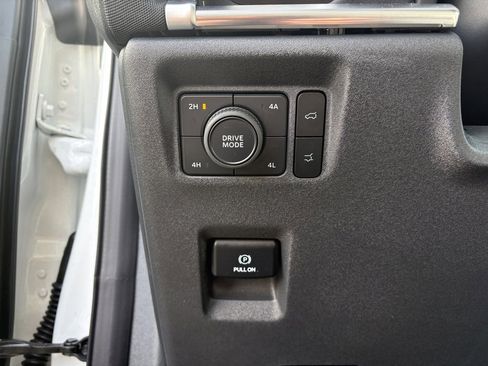 Certified 2025 Ford Expedition Max Platinum image 20