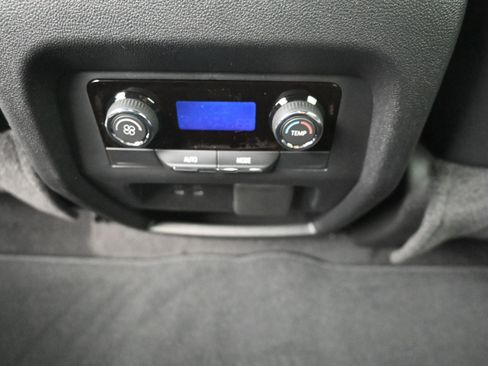 New 2026 Chevrolet Traverse Z71 w/ Enhanced Driving Package AWD/4WD image 23