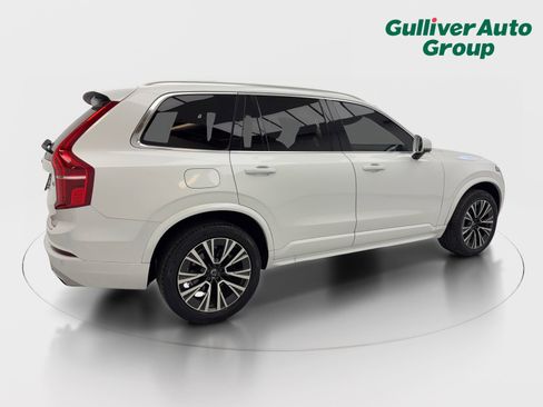 Used 2020 Volvo XC90 T5 Momentum image 9