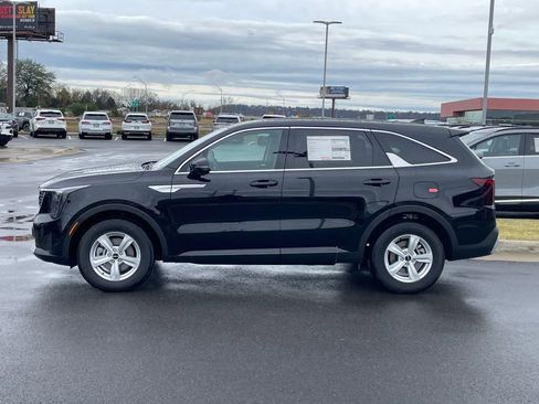 New 2026 Kia Sorento LX image 4