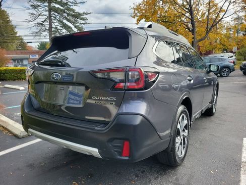 Used 2022 Subaru Outback Touring XT image 3