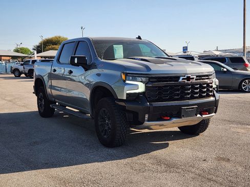 Certified 2024 Chevrolet Silverado 1500 ZR2 w/ Technology Package AWD/4WD image 35