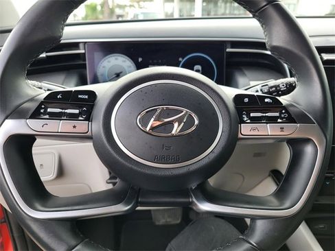 Used 2023 Hyundai Tucson SEL w/ Convenience Package image 5