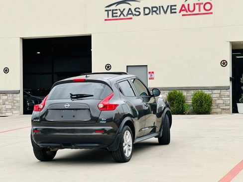 Used 2013 Nissan Juke SV FWD image 9