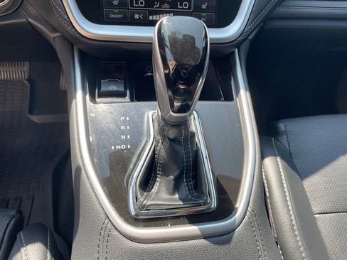 Certified 2023 Subaru Outback Limited XT image 37