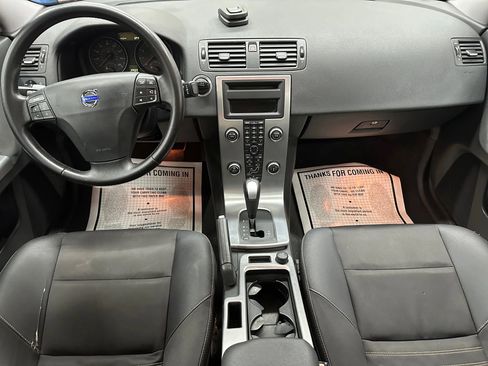 Used 2010 Volvo S40 2.4i image 10