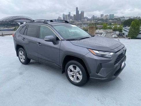 Certified 2023 Toyota RAV4 XLE w/ Convenience Package AWD/4WD image 34