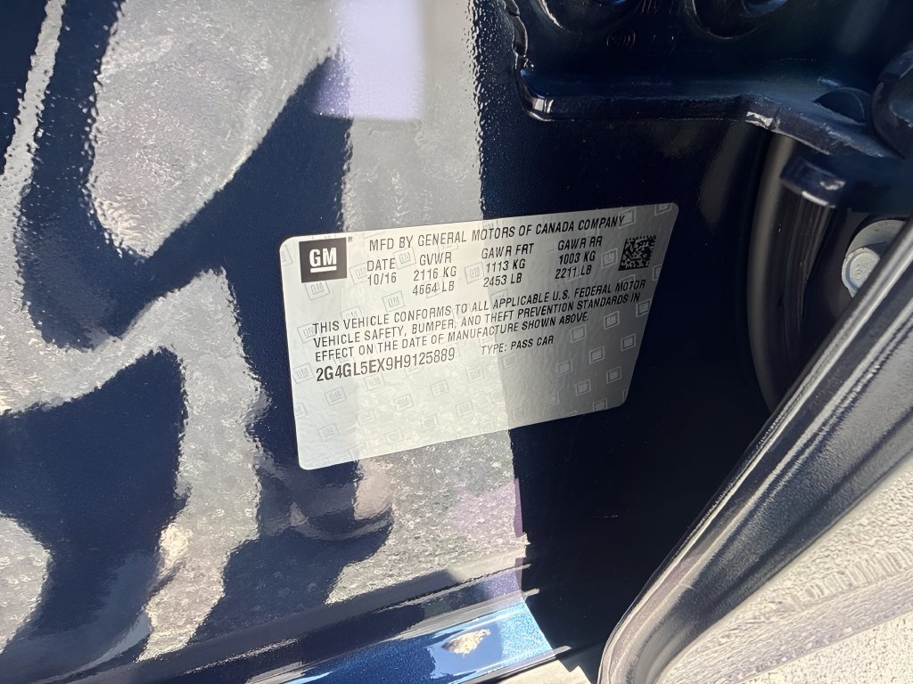 Used 2017 Buick Regal Sport Touring FWD image 31