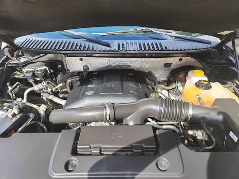Used 2017 Ford Expedition EL XLT image 39