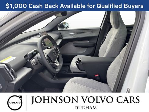 New 2026 Volvo EX30 Ultra w/ Protection Package AWD/4WD image 13