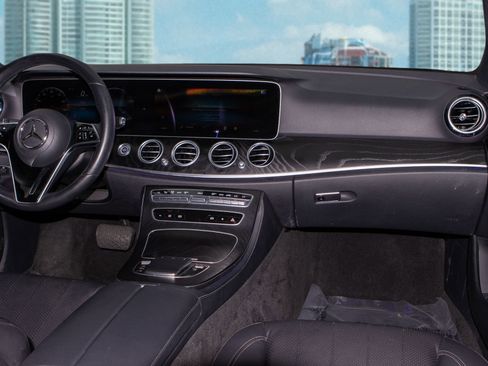 Used 2022 Mercedes-Benz E 350 Sedan image 19