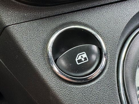 Used 2012 FIAT 500 Sport w/ Safety & Sound Pkg image 36