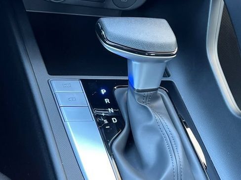 New 2026 Hyundai Elantra SE FWD image 19